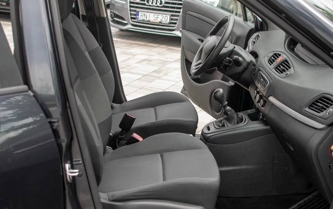 Renault Grand Scenic cena 28950 przebieg: 208000, rok produkcji 2011 z Nisko małe 781